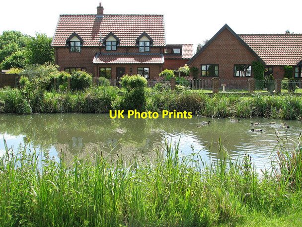 Photo 6"x4" Houses by the village pond in Toft Monks Toft Monks c2013