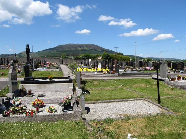 Photo 6"x4" Resting in the shadow of Slieve Gullion - the Graveyard of St Patrick's Chapel, Drumintee Forkhill c2013