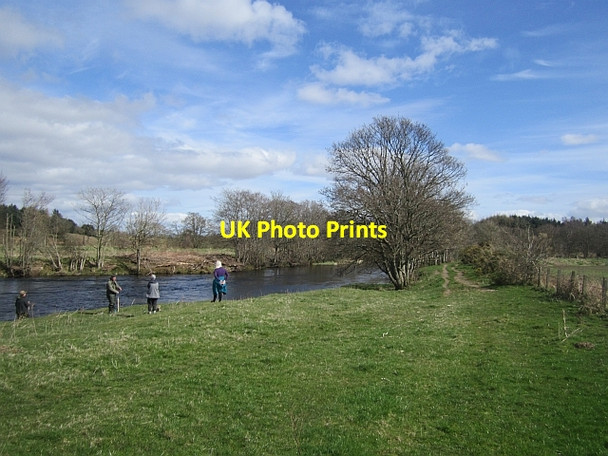Photo 6"x4" Fishermen, River Earn Crieff\/NN8621 c2013