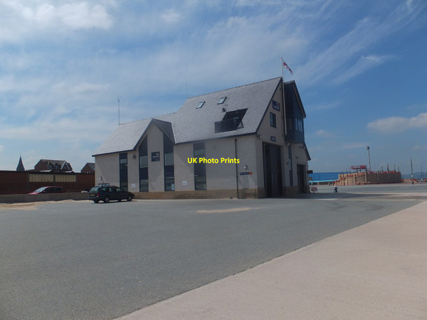 Photo 6"x4" RNLI Station at Rhyl Rhyl c2013
