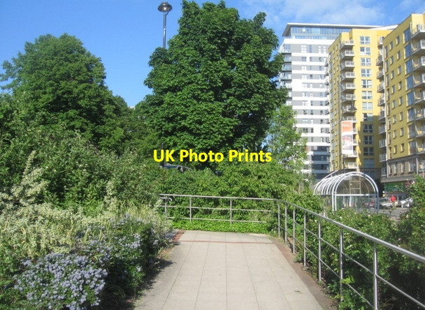 Photo 6"x4" Ramp to Basingstoke railway station Basingstoke c2013