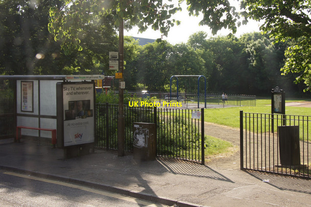 Photo 6"x4" Park in Broughton Road, Edinburgh Edinburgh c2013