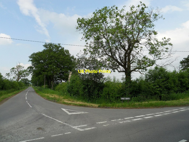 Photo 6"x4" Holt Road Marston Doles c2013