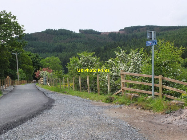 Photo 6"x4" Tweed Valley Railway Path Cardrona Village c2013