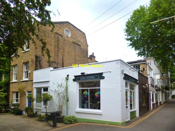 Photo 6"x4" Hat Shop in Church Walk Kensington\/TQ2579 c2013