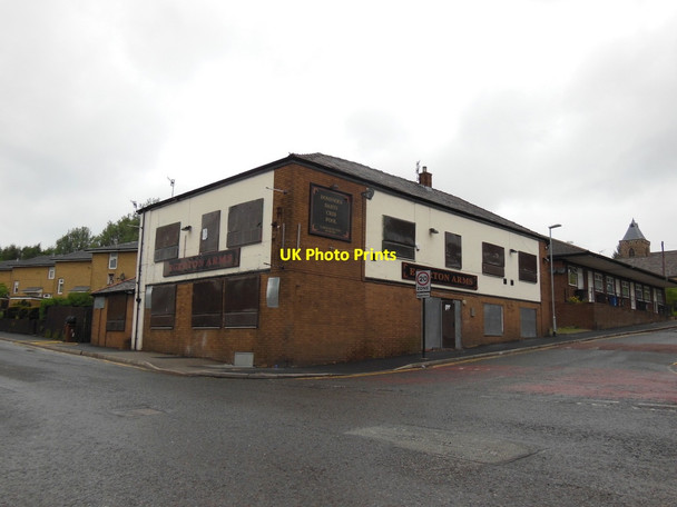 Photo 6"x4" Egerton Arms, Oldham Oldham c2013