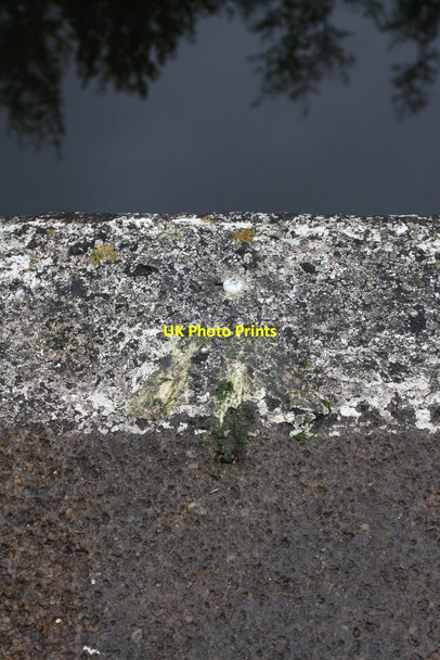 Photo 6"x4" Benchmark on wall of Leeds & Liverpool Canal lock Leeds\/SE3034 c2013