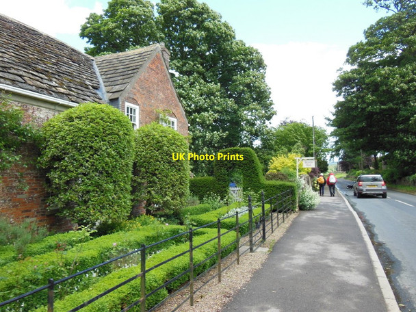 Photo 6"x4" Shandy Hall, Coxwold Coxwold c2013