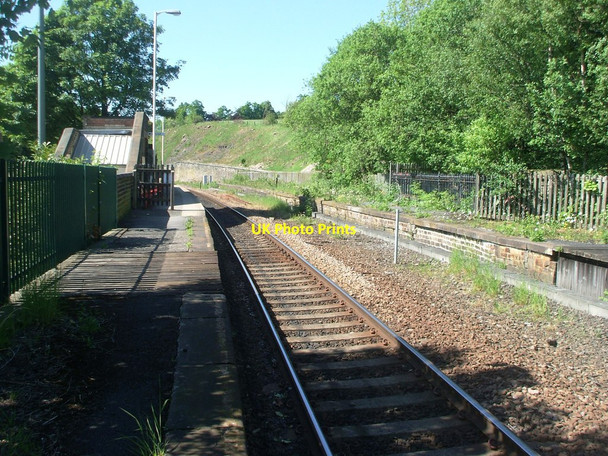 Photo 6"x4" Honley railway station, Yorkshire Brockholes\/SE1411 c2009