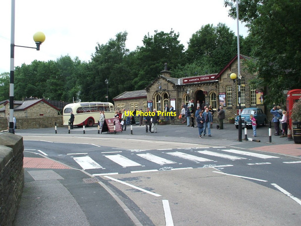 Photo 6"x4" Haworth railway station, Yorkshire Haworth c2008
