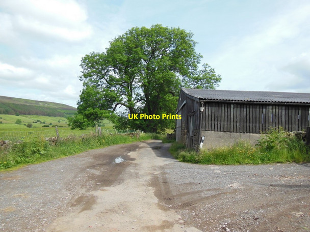 Photo 6"x4" Farm buildings at Bilsdale Hall Seave Green c2013