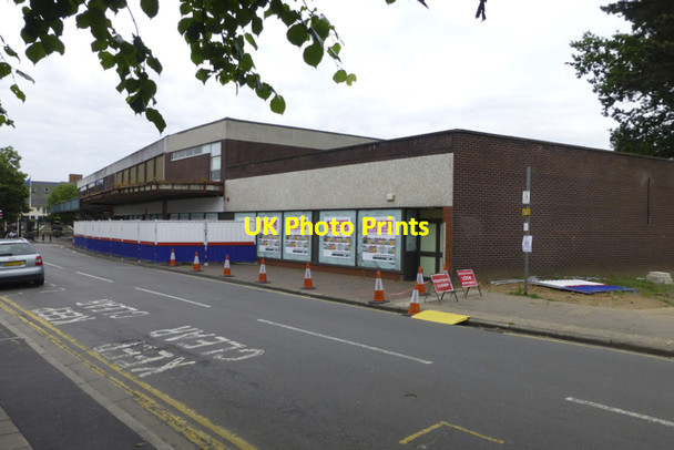 Photo 6"x4" Preparing to demolish Wilcos Beeston\/SK5236 c2013