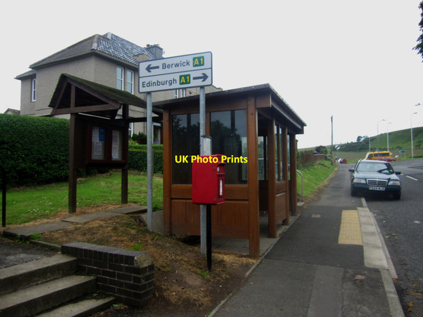 Photo 6"x4" Bus shelter, post box and notice board, Upper Burnmouth Burnmouth\/NT9561 c2013