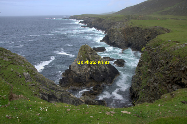 Photo 6"x4" Coast between Ness of Collaster and Bogligarths, Westing Westing\/HP5705 c2013