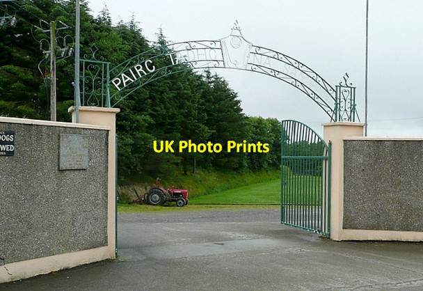 Photo 6"x4" Entrance to Drimoleague GAA ground Drimoleague c2013