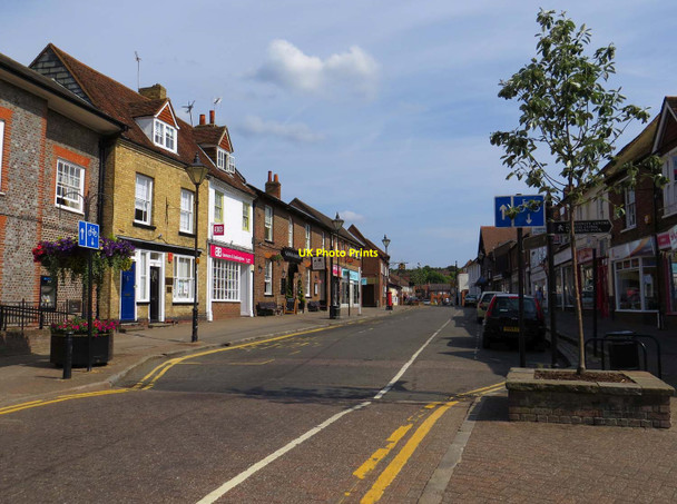 Photo 6"x4" High Street in Princes Risborough Princes Risborough c2013