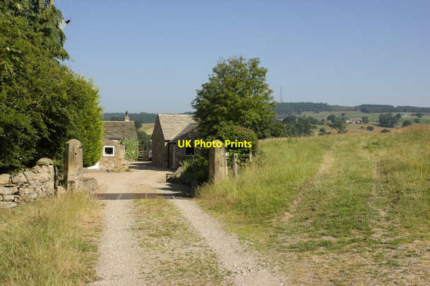 Photo 6"x4" Gateposts, Lindley Wood Farm Lindley\/SE2249 c2013