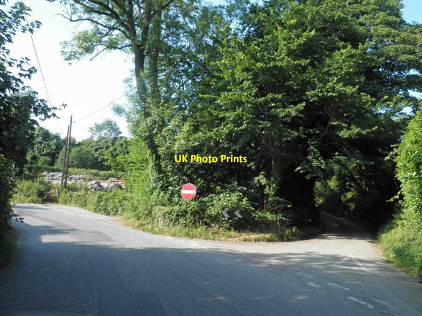 Photo 6"x4" No entry sign Ffordd Bodnant Brymbo\/SH8071 c2013