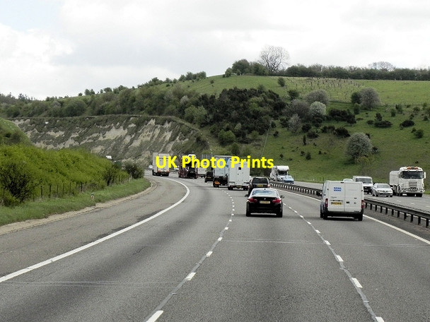 Photo 6"x4" M40 approaching Cutting Lewknor c2013
