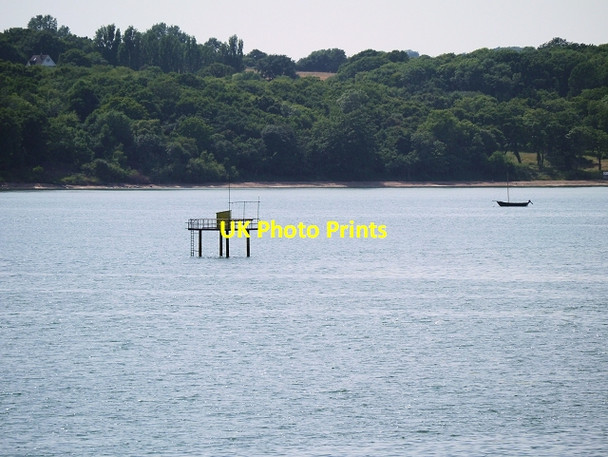 Photo 6"x4" The Coastline near Quarr Abbey Quarr Hill\/SZ5692 c2013