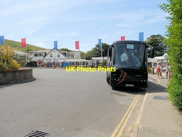 Photo 6"x4" Needles Park Bus Turning Circle Totland c2013