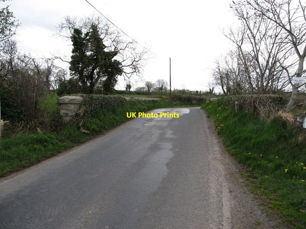 Photo 6"x4" Approaching Roughan Bridge from the east Ballyroney c2013