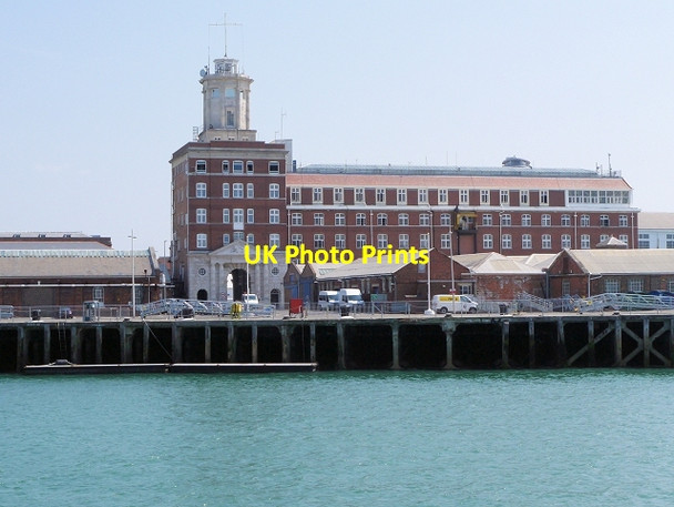 Photo 6"x4" Semaphore Building, HMNB Portsmouth Harbour Portsea c2013