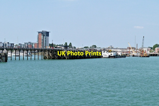 Photo 6"x4" Portsmouth Harbour, Jetty at Gosport Portsea c2013