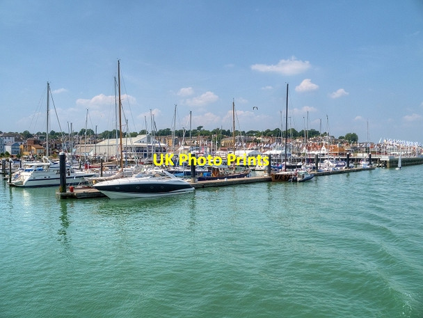 Photo 6"x4" Marina at Cowes Cowes c2013