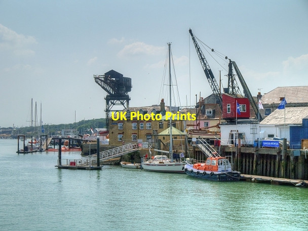 Photo 6"x4" Cowes Harbour Cowes c2013