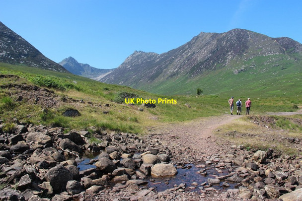 Photo 6"x4" A warm summer walk in Glen Sannox Sannox c2013