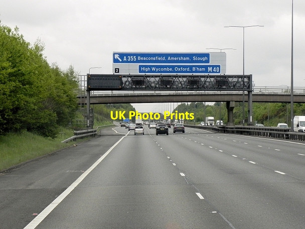 Photo 6"x4" Northbound M40 Motorway Beaconsfield c2013