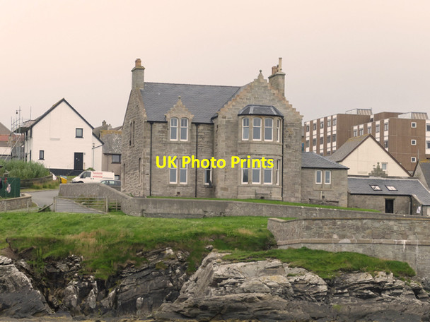 Photo 6"x4" House on Lerwick seafront Lerwick c2013