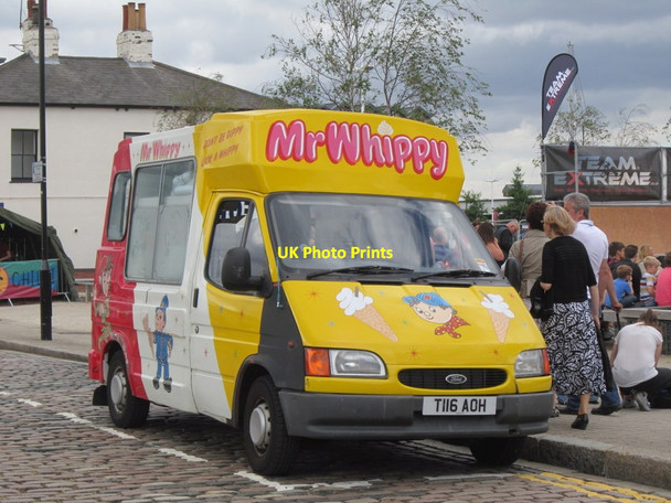 Photo 6"x4" Ice Cream Van on Wellington Street, Hull Kingston upon Hull c2013