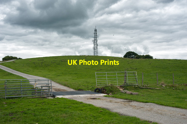 Photo 6"x4" Cattle Grid and communications mast Tatham\/SD6069 c2013
