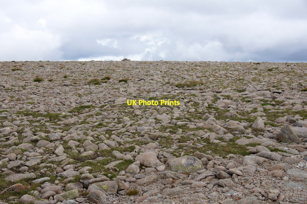 Photo 6"x4" Subsidiary top north of Ben Macdui Ben Macdui\/Beinn MacDuibh c2013