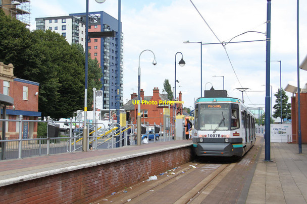 Photo 6"x4" Metrolink tram 1007 at Eccles Eccles\/SJ7798 c2013