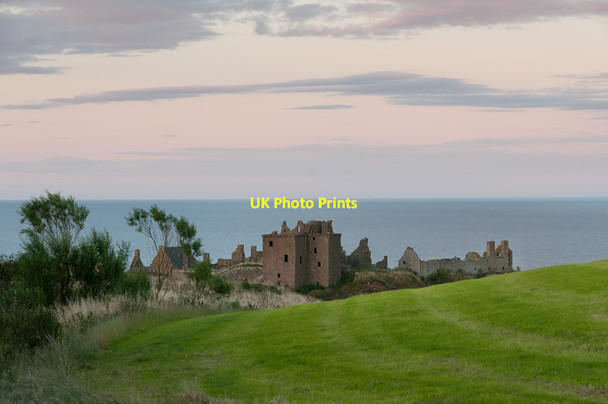Photo 6"x4" Towards Dunnottar Castle from the car park Kirktown of Fetteresso c2013