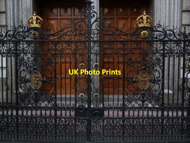 Photo 6"x4" Gates, National Gallery, Trafalgar Square Westminster c2013