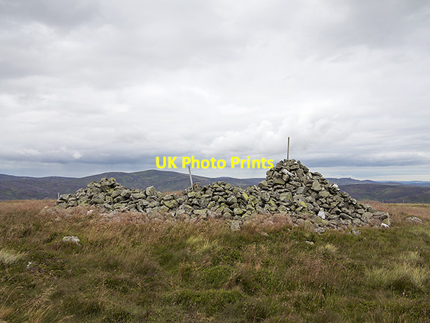 Photo 6"x4" Summit cairn on Bulg Bulg c2013