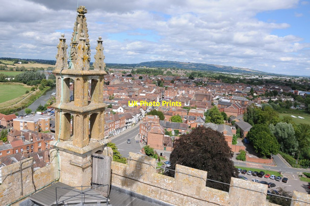Photo 6"x4" Pinnacle on Tewkesbury Abbey Tewkesbury c2013 P1