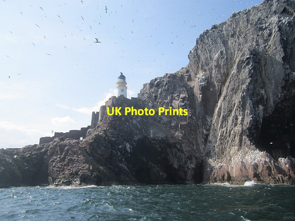Photo 6"x4" Bass Rock Light Bass Rock c2013
