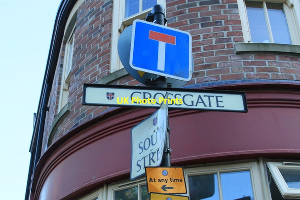 Photo 6"x4" Crossgate and South Street Durham Durham c2013