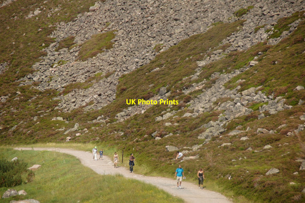 Photo 6"x4" Walking up Cairn Gorm White Lady Shieling c2013