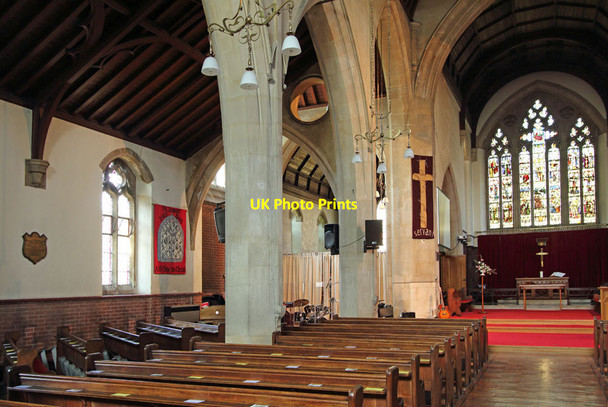 Photo 6"x4" St James, Mitcham Lane, West Streatham - North arcade Mitcham c2013