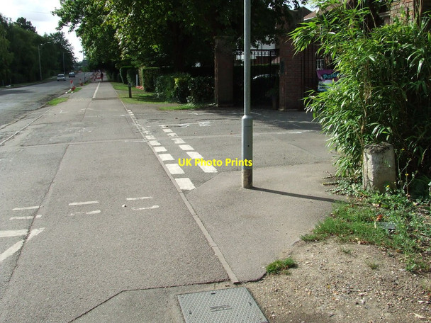 Photo 6"x4" Old Milestone Cherry Hinton c2013