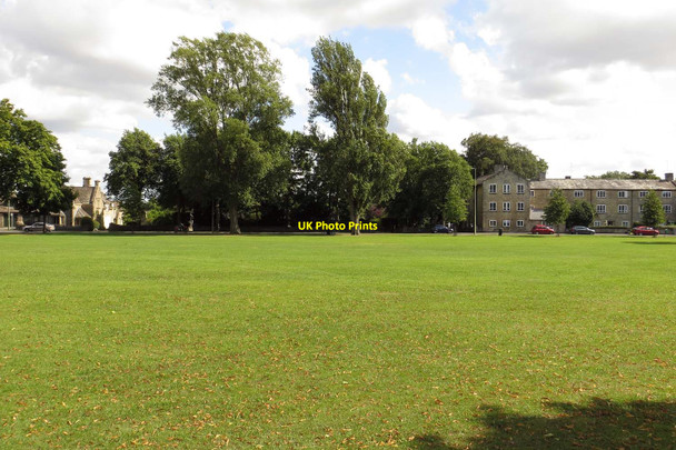 Photo 6"x4" Woodgreen in Witney Witney c2013