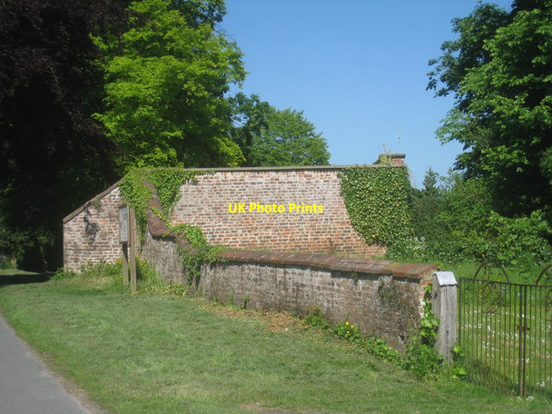 Photo 6"x4" Londesborough Hall walled garden Londesborough c2013