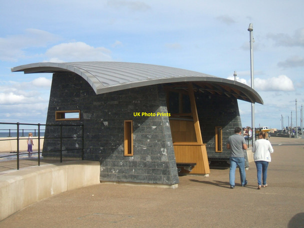 Photo 6"x4" Shelter on Redcar seafront Redcar\/NZ6124 c2013