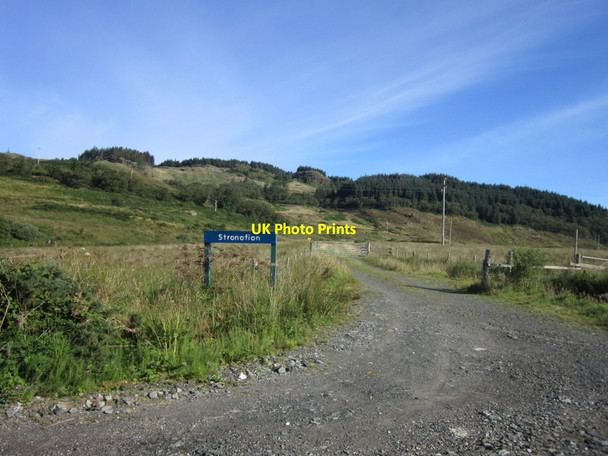 Photo 6"x4" A track leading to Stronafian Bealach Maim c2013